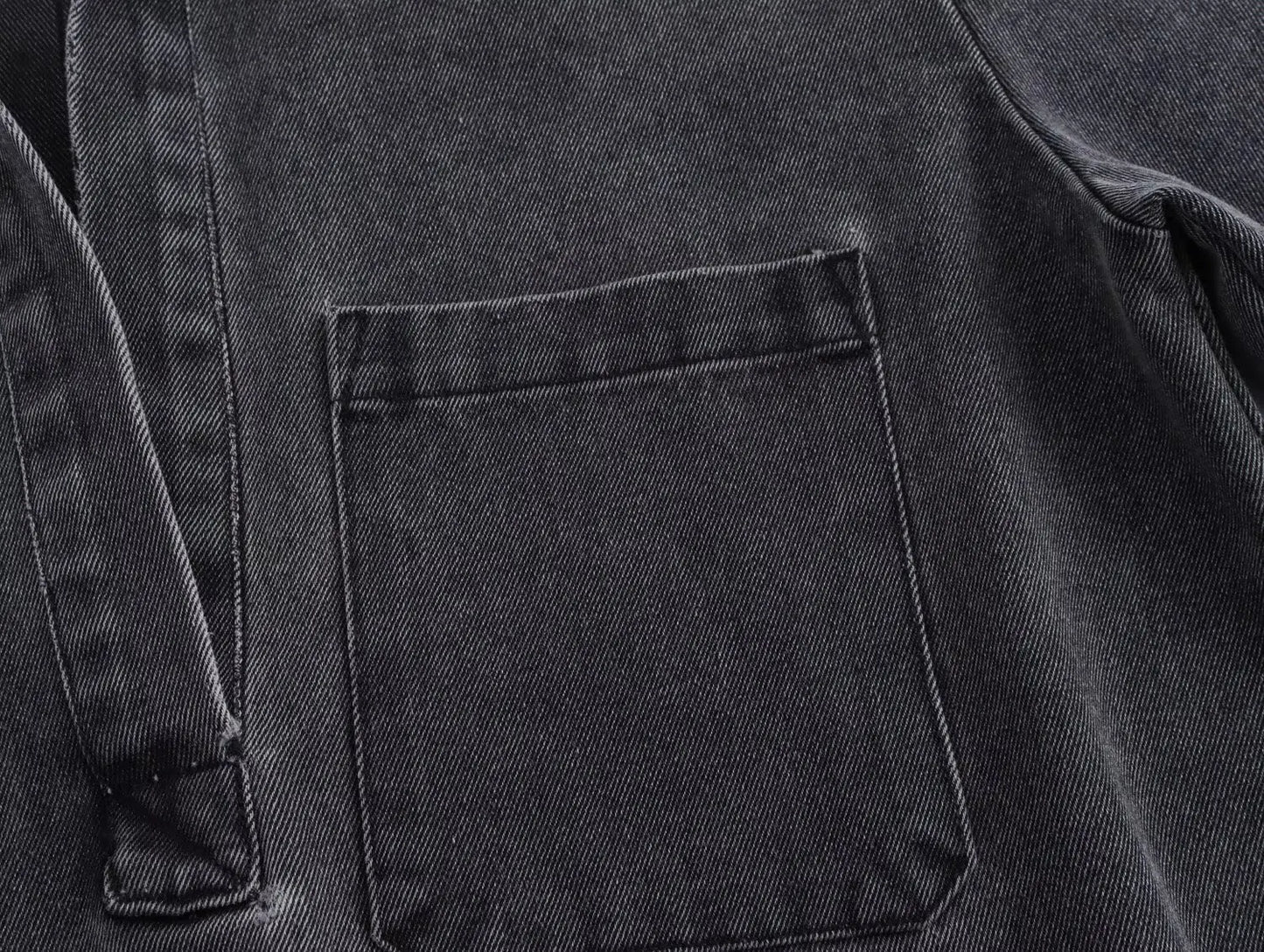 Two-Piece Denim Streetwear Outfit