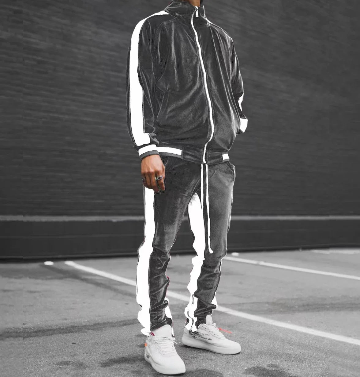 Men’s Velvet Sport Set