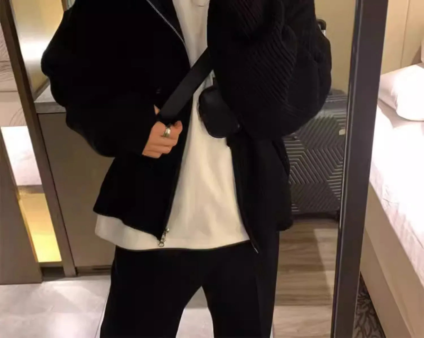 Men’s Loose Knit Sweater