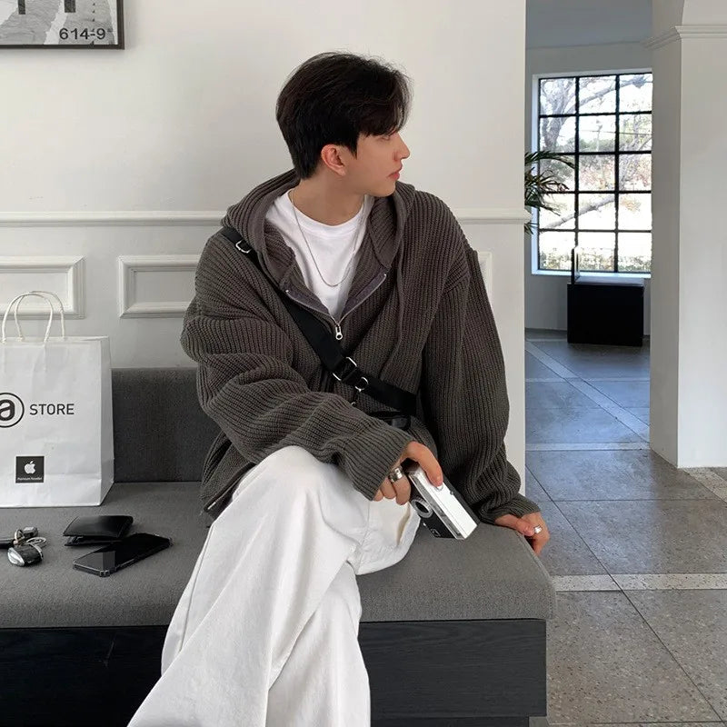 Men’s Loose Knit Sweater