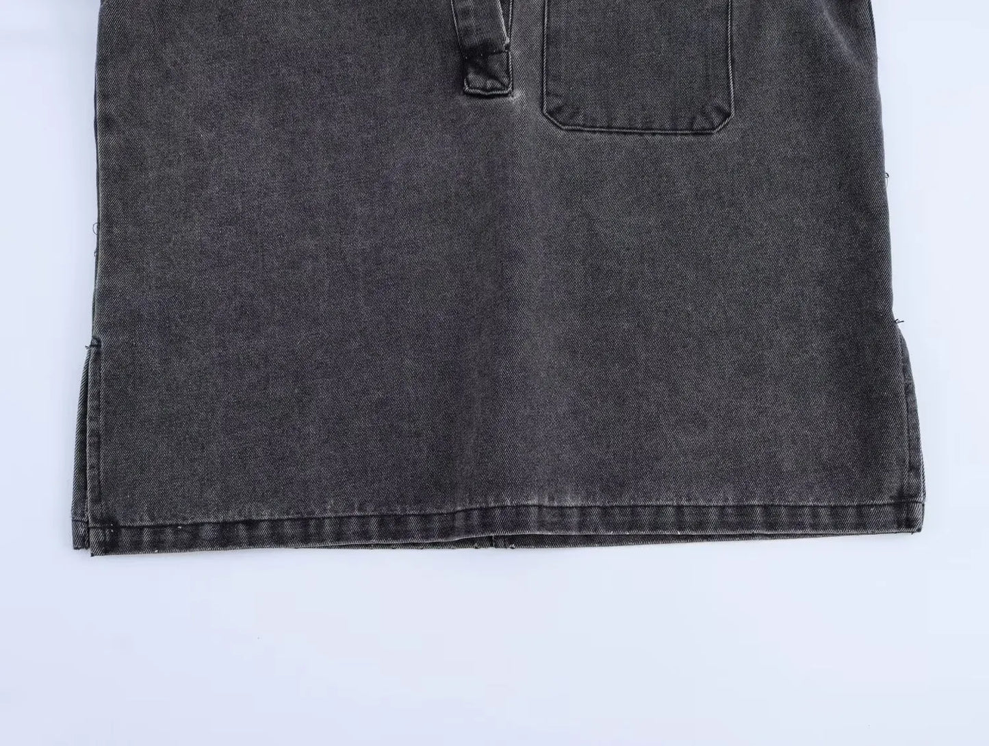 Two-Piece Denim Streetwear Outfit