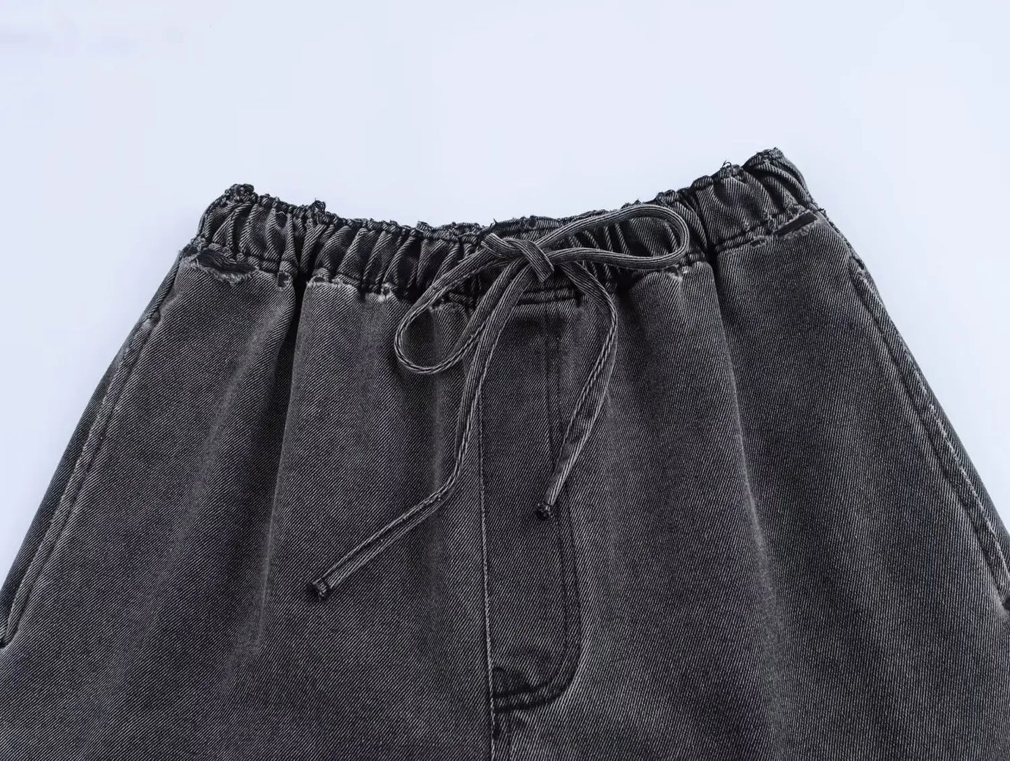 Two-Piece Denim Streetwear Outfit