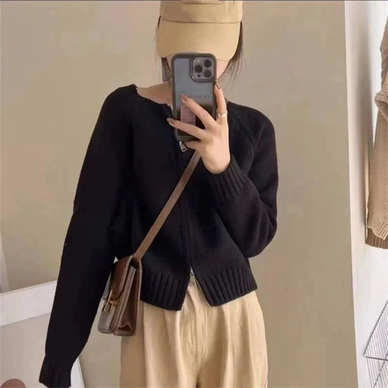 Women’s Winter Knit Cardigan