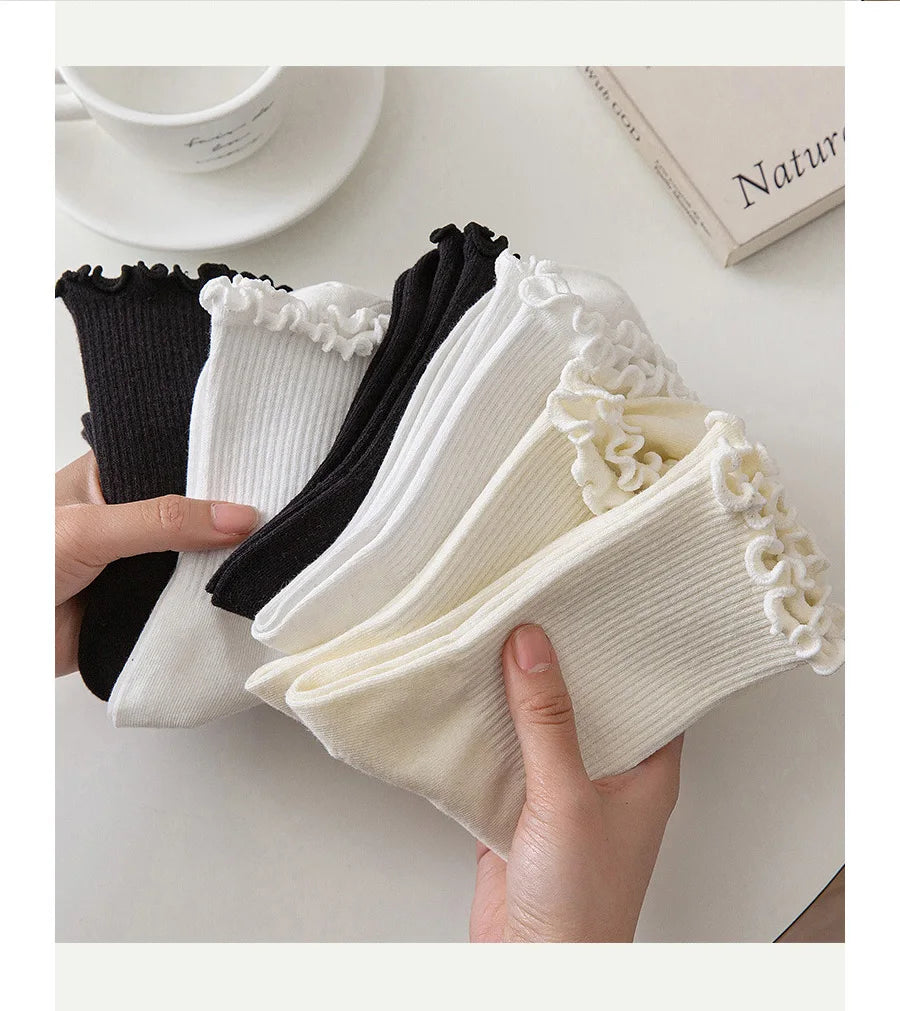 Ruffle Cotton Socks