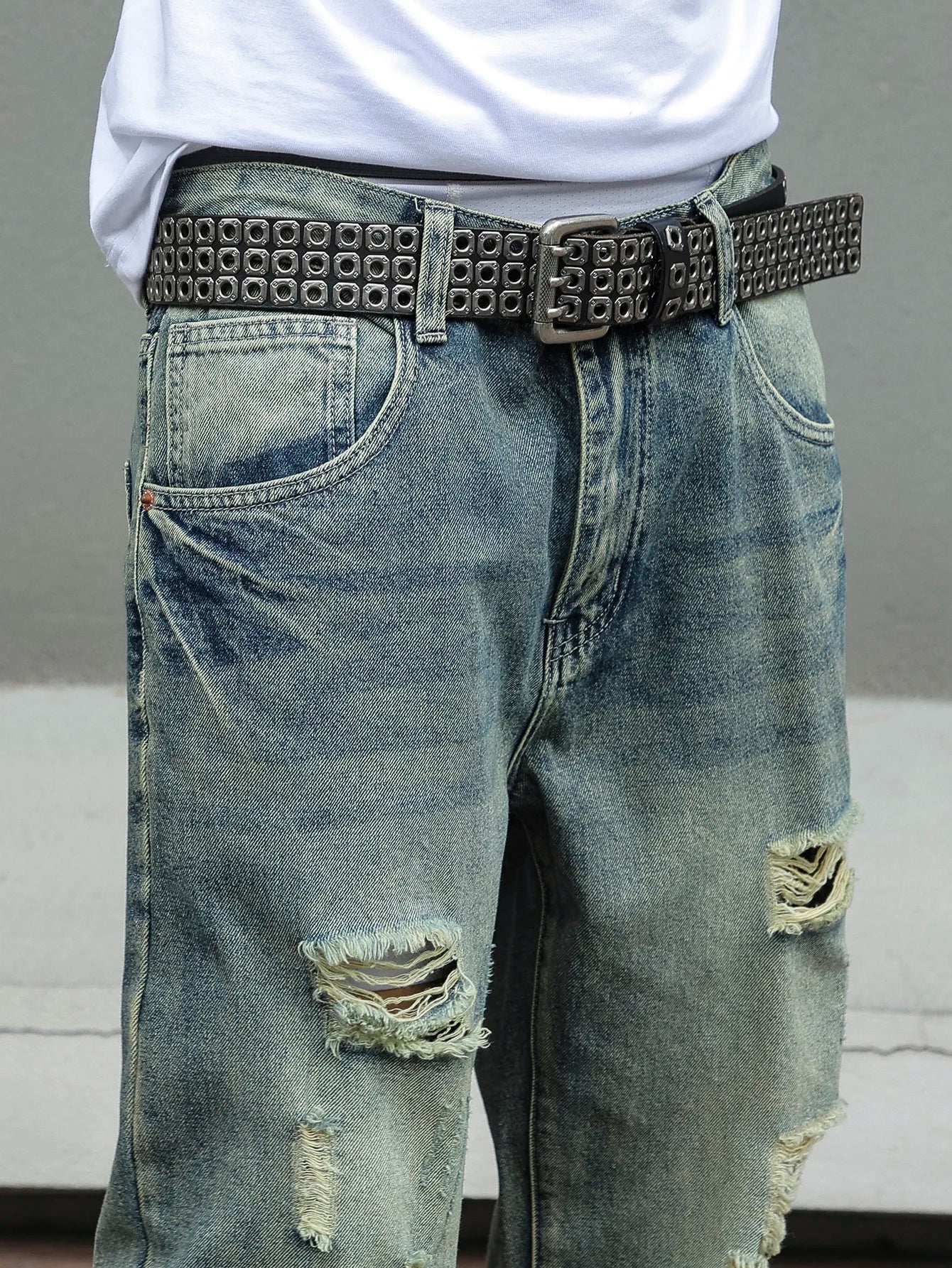 Men’s Y2K Ripped Distressed Jeans