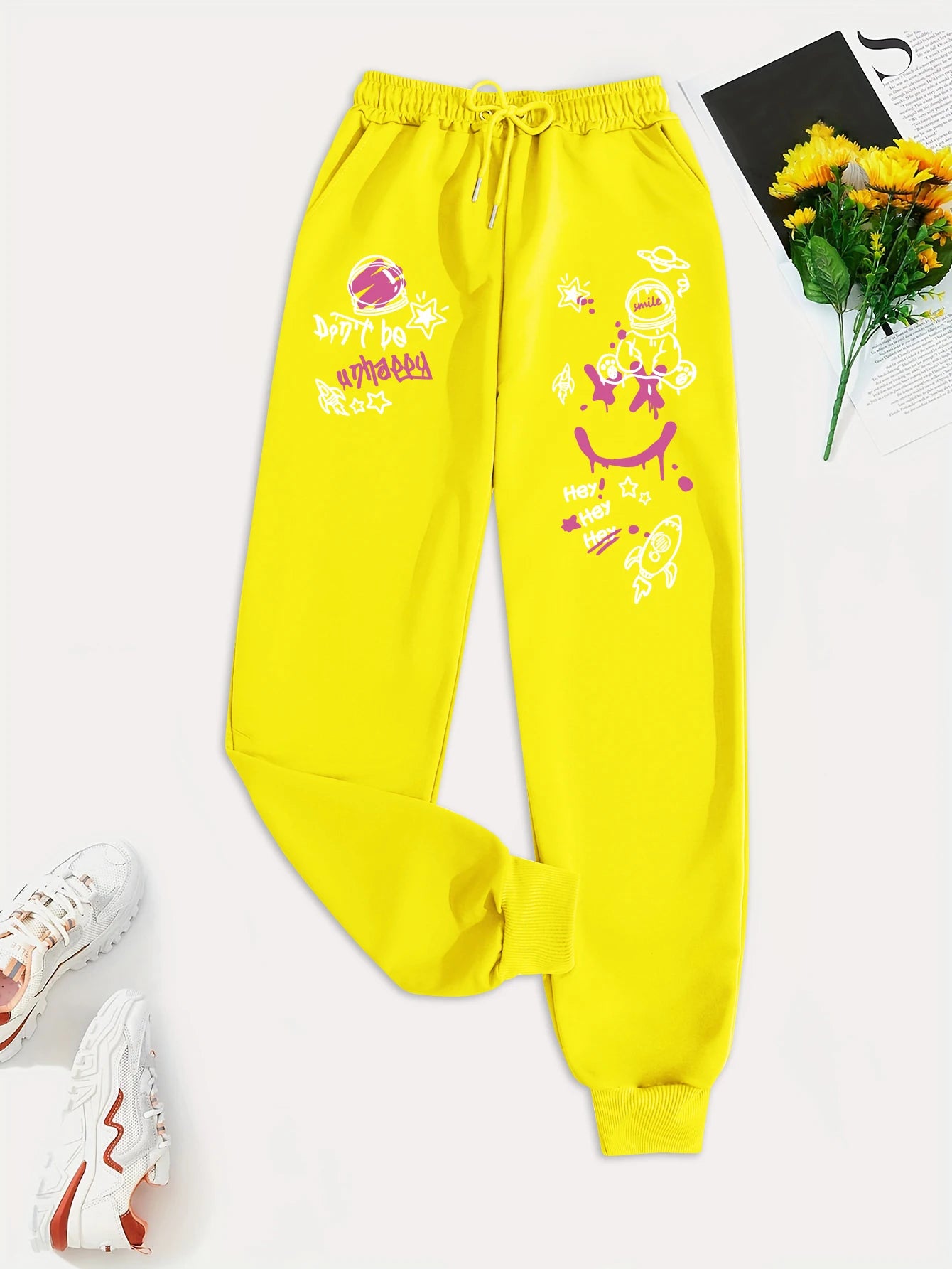 Women’s Graffiti Print Streetwear Pants