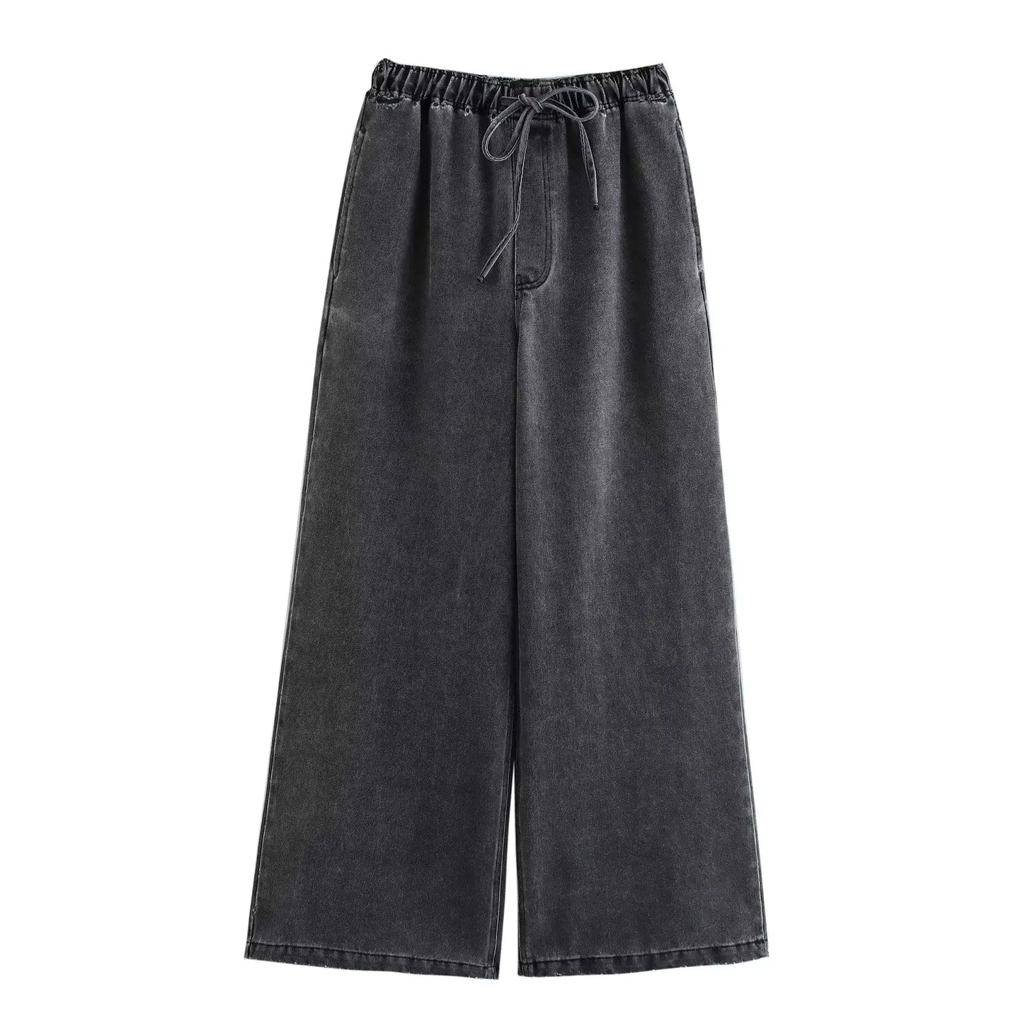 Two-Piece Denim Streetwear Outfit