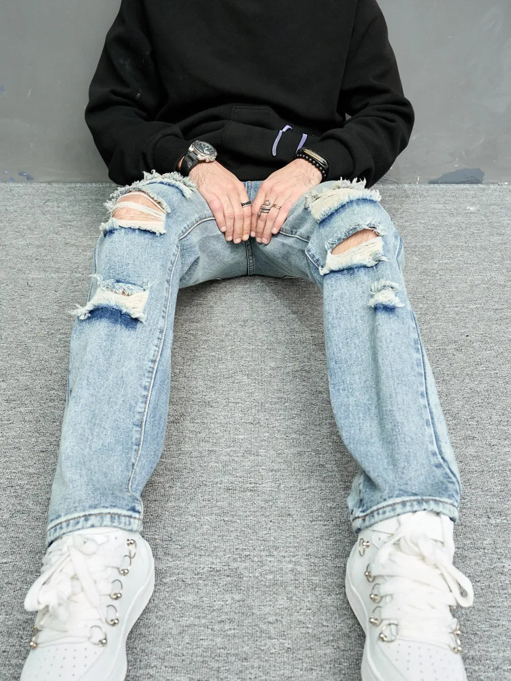 Men’s Ripped Straight Jeans