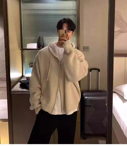 Men’s Loose Knit Sweater