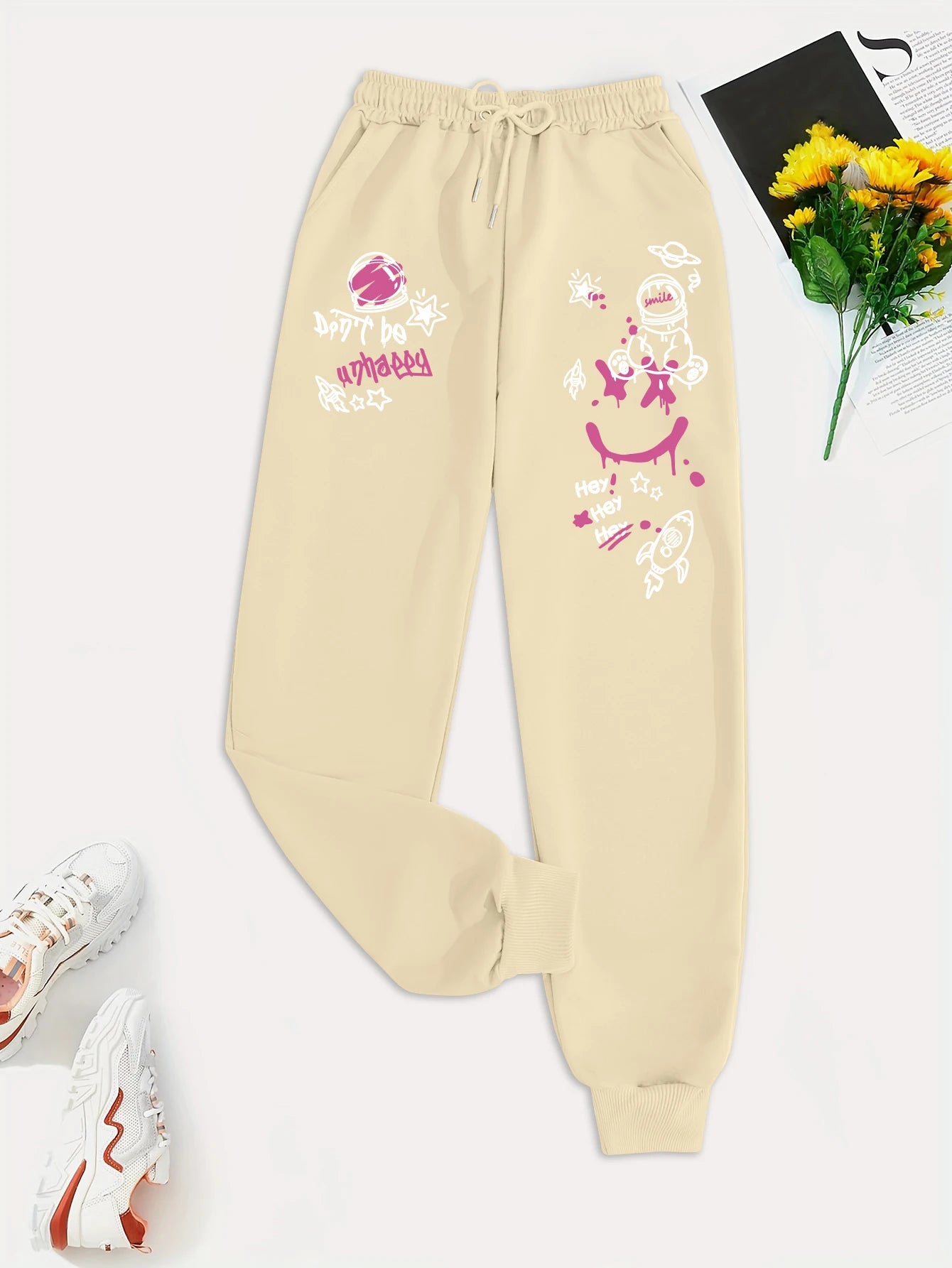 Women’s Graffiti Print Streetwear Pants