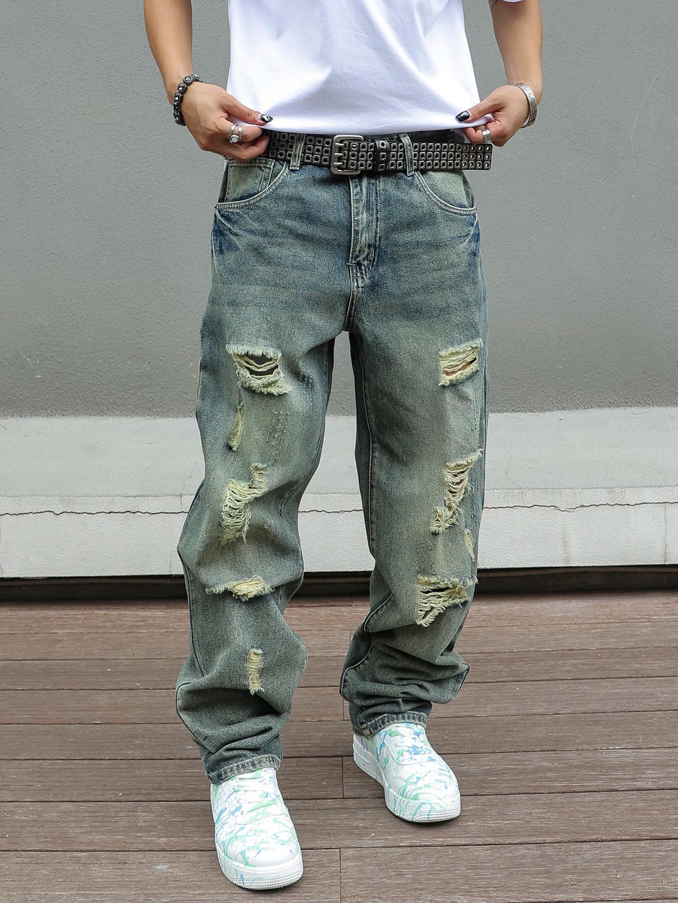Men’s Y2K Ripped Distressed Jeans
